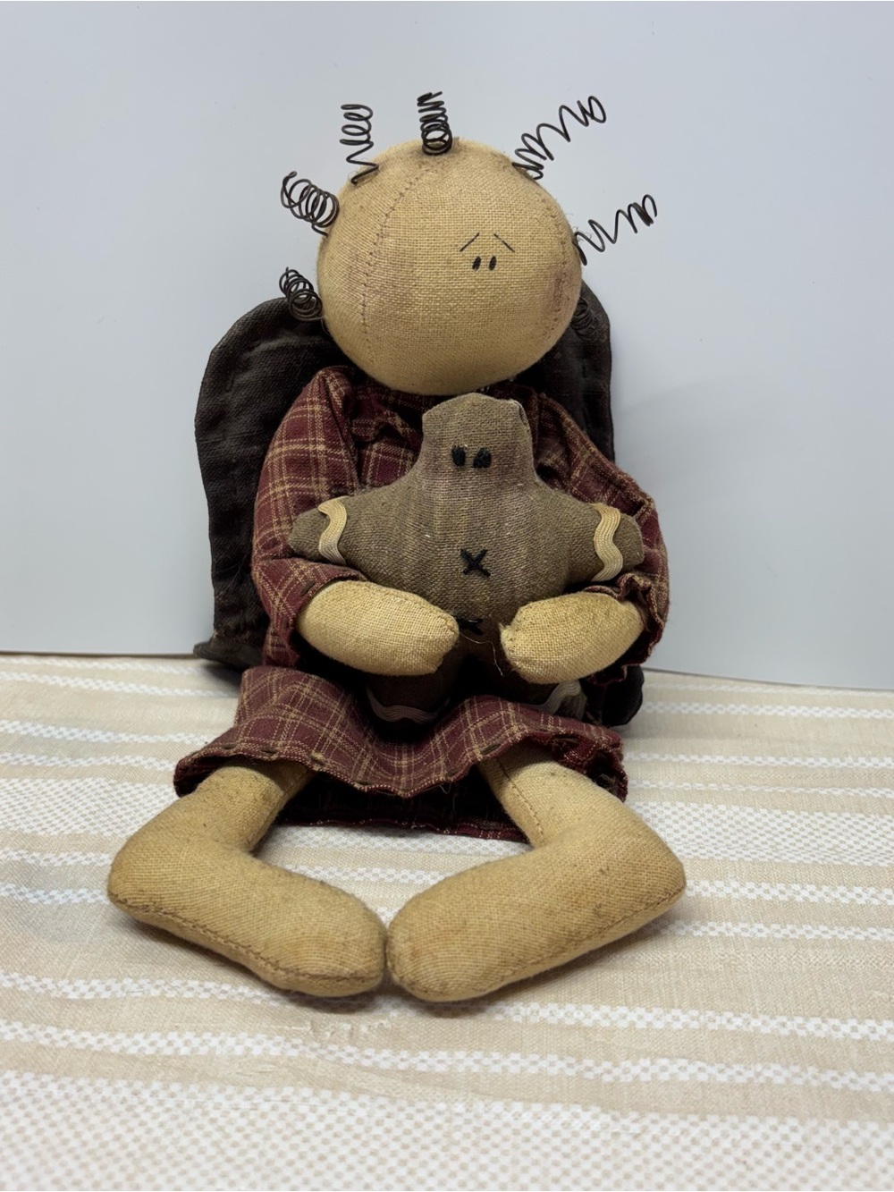 Honey and Me Primitive Angel W/Gingerbread Doll Holiday Country Retired 2006 10”